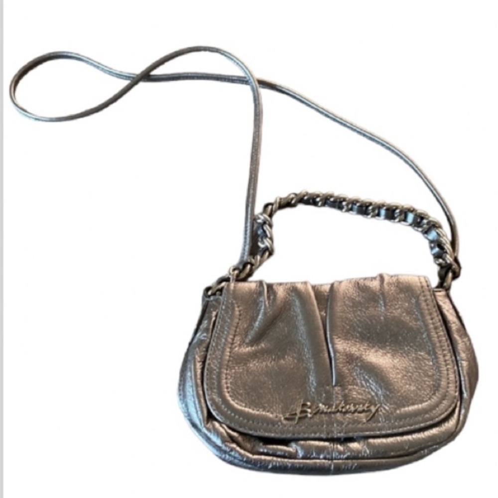 B Makowsky Pewter Silver Leather Chunky Chain/Crossbody Bag